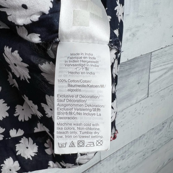 🍉 J. Crew Embroidered Ruffle Blouse - Picture 6 of 7